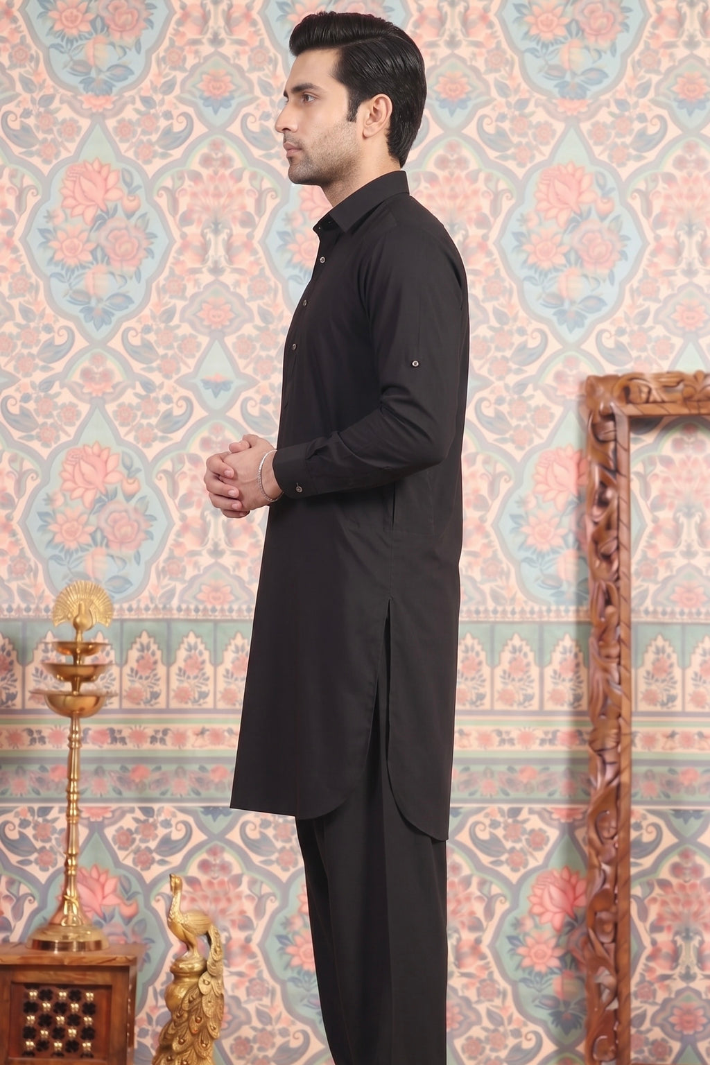NOOR - Black Shalwar Kameez